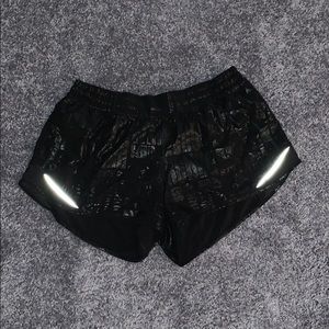 Lululemon Hotty Hot shorts